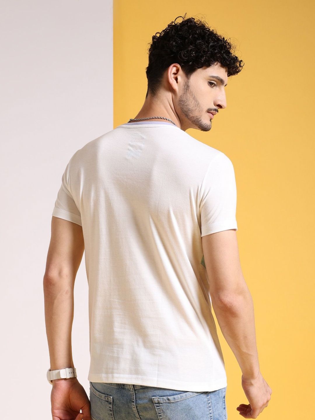 The Indian Garage Co Men Colourblocked T-shirt