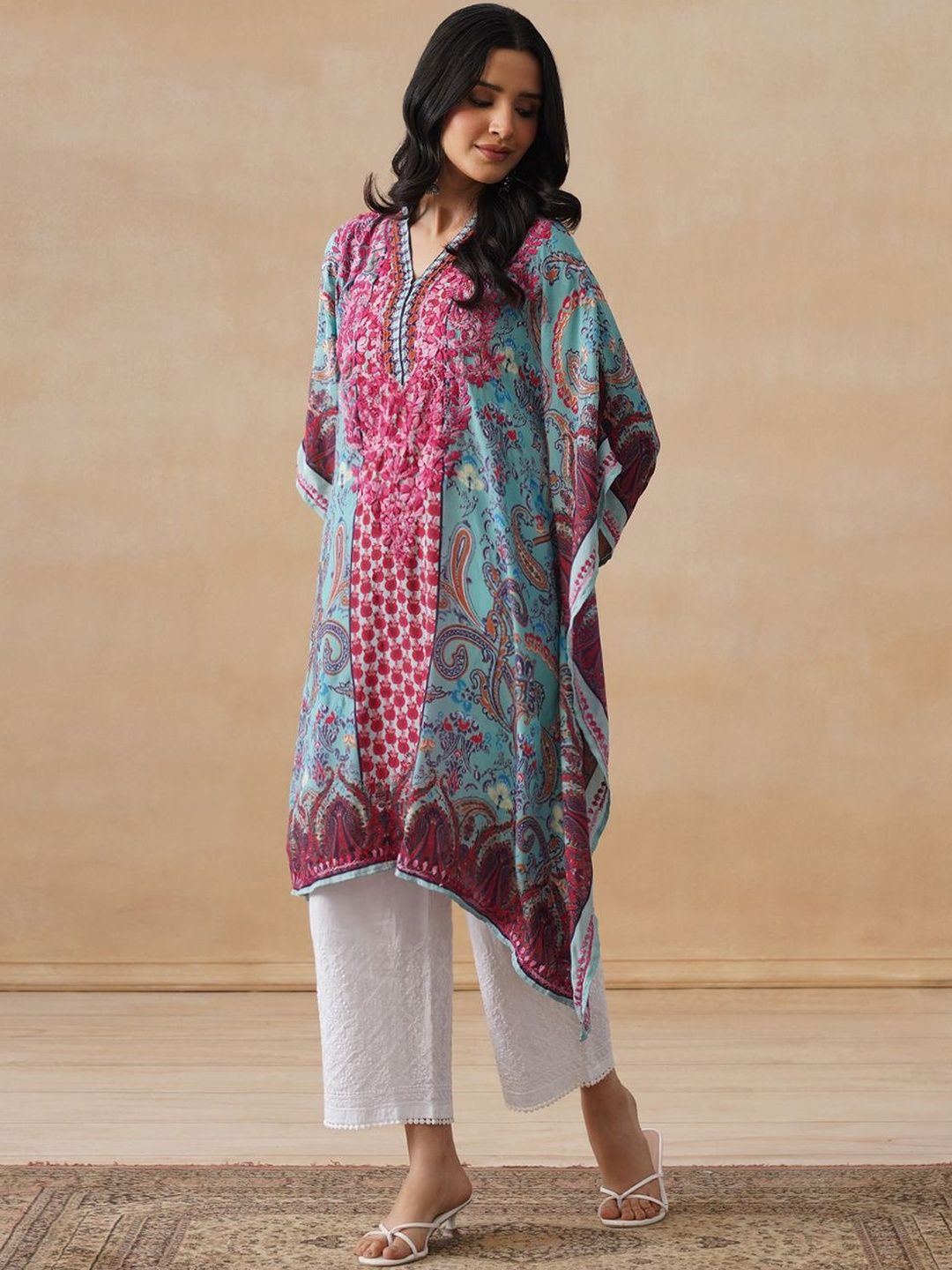 House of Chikankari Women Blue Printed Crepe Kaftan Kurta