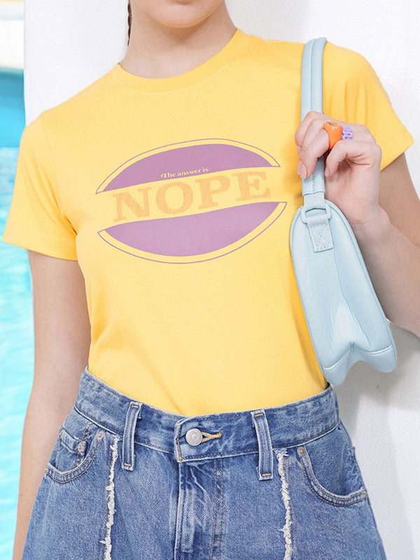 Baju-T Bercetak Minimalis Klasik DressBerry