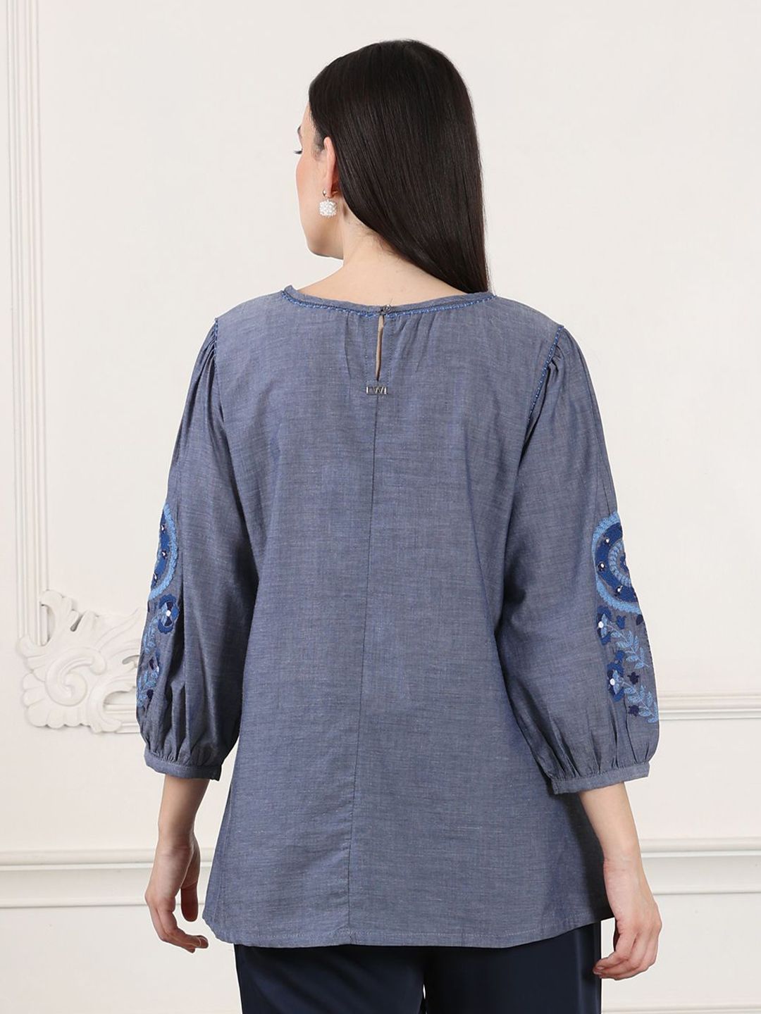 W Puff Sleeve Cotton Top