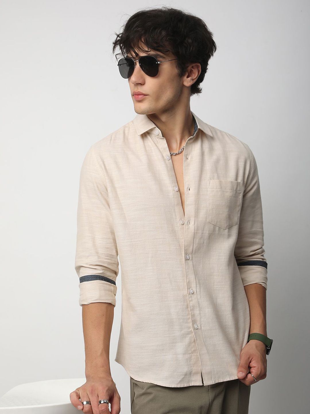VASTRADO Men Classic Cutaway Collar Textured Cotton Slim Fit Casual Shirt