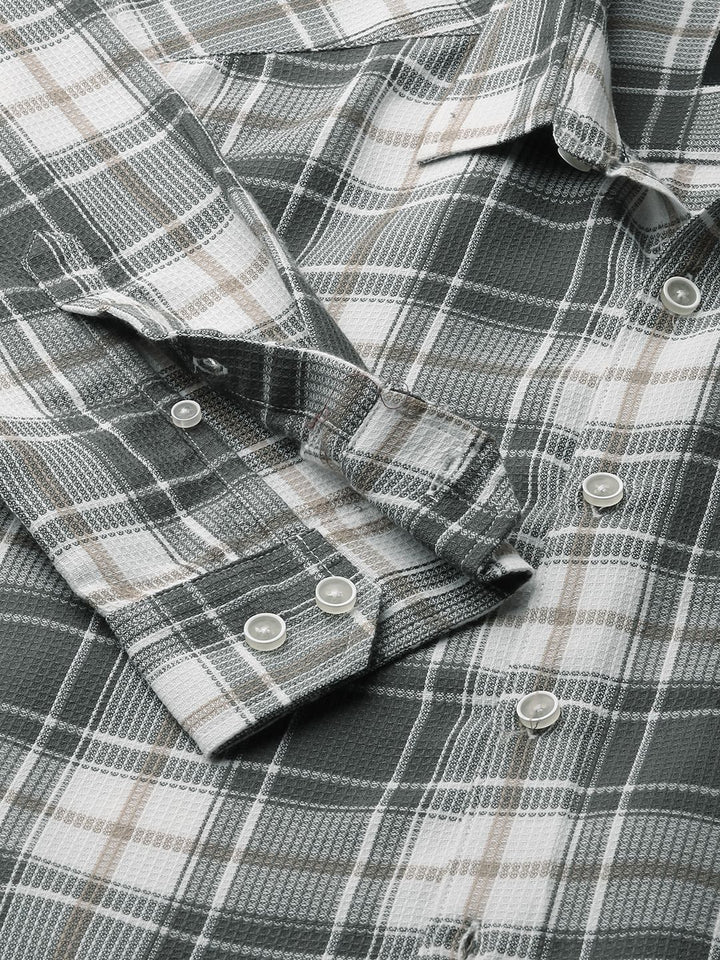 VASTRADO Men Classic Spread Collar Checked Cotton Slim Fit Casual Shirt