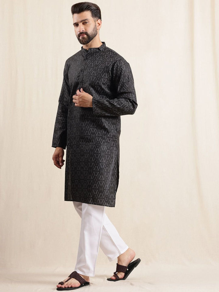 Anouk Geometric Printed Band Collar Straight Kurta With Pyjama And Nehru jacket