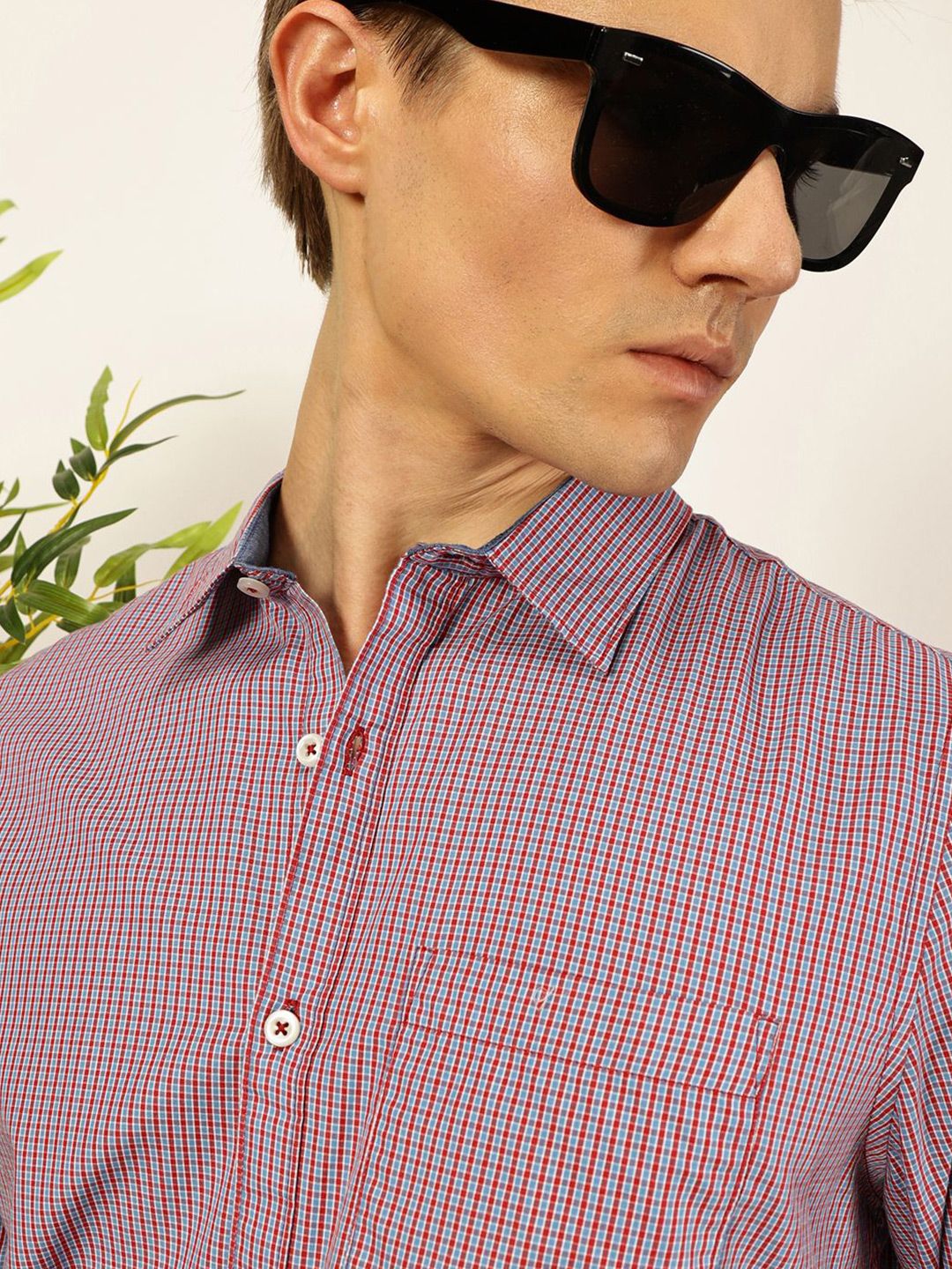 Thomas Scott Men Smart Spread Collar Micro Checked Cotton Slim Fit Casual Shirt
