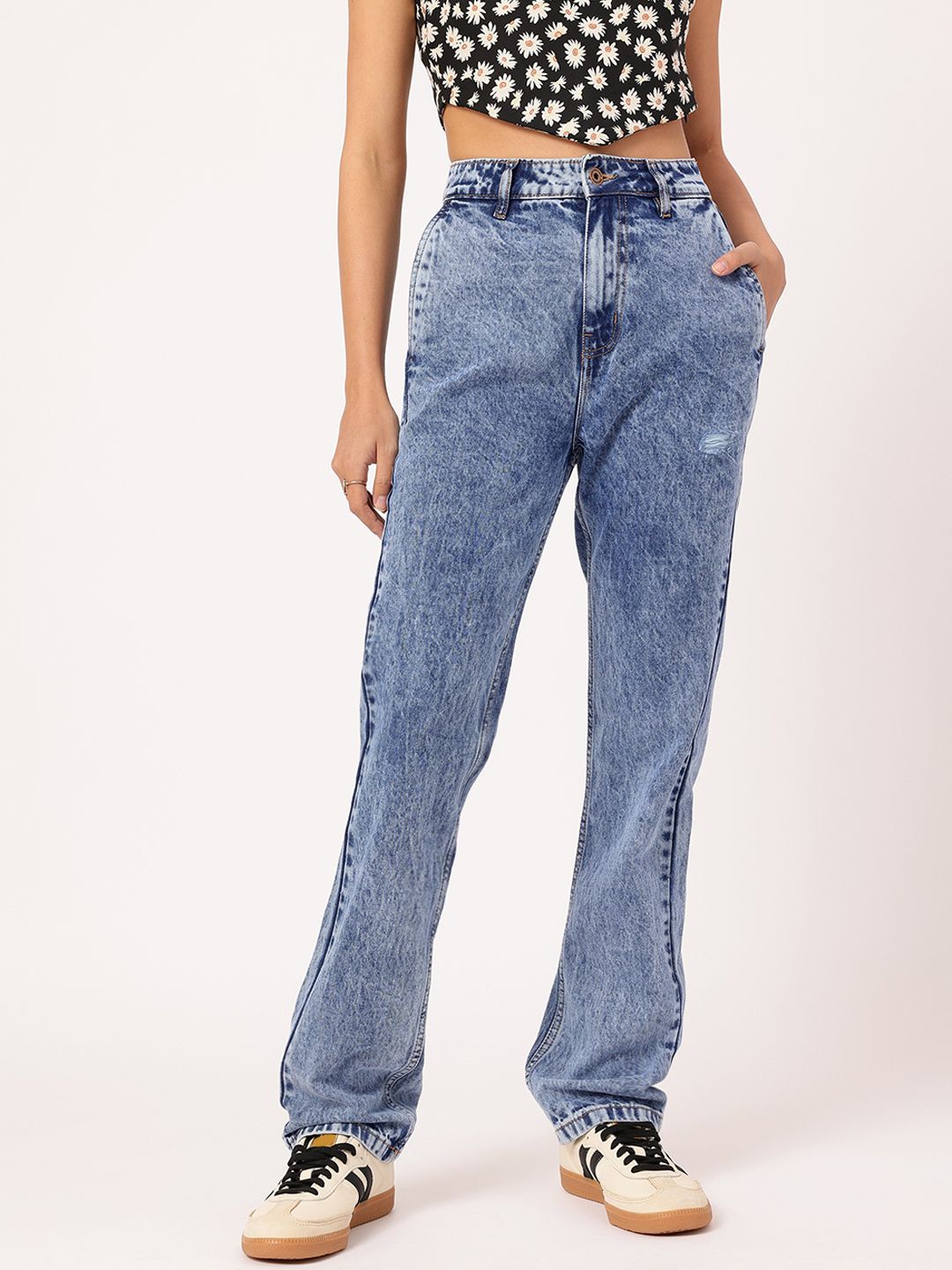 DressBerry Women Effortless Edge Straight Fit Jeans