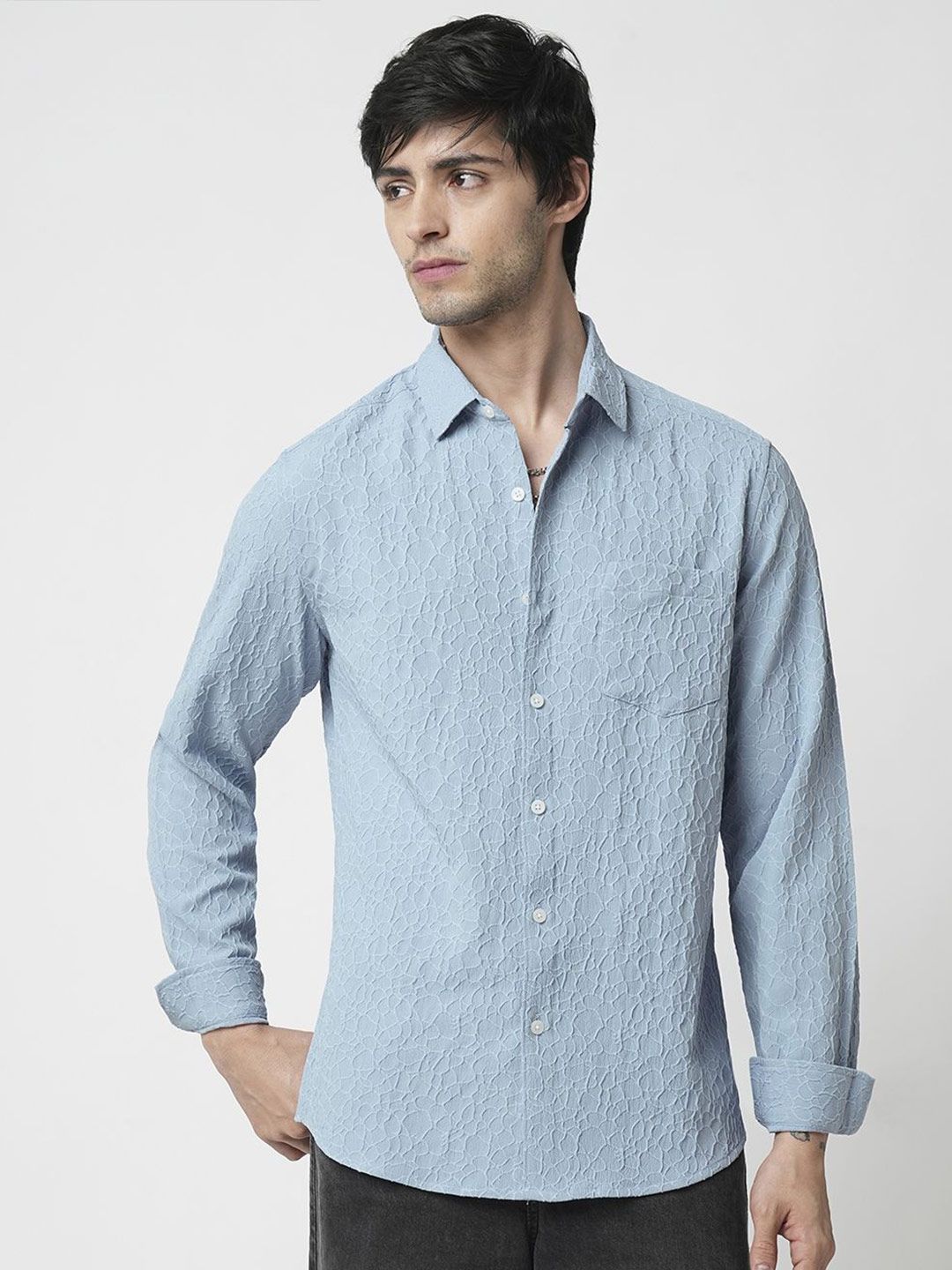 VASTRADO Men Classic Spread Collar Solid Slim Fit Casual Shirt