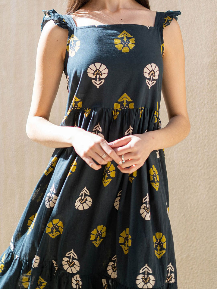 SANSKRUTIHOMES Cotton Floral Printed Fit & Flare Midi Dress