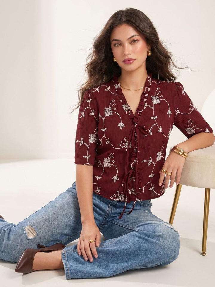 Mamicha Floral Embroidered Ruffles Top