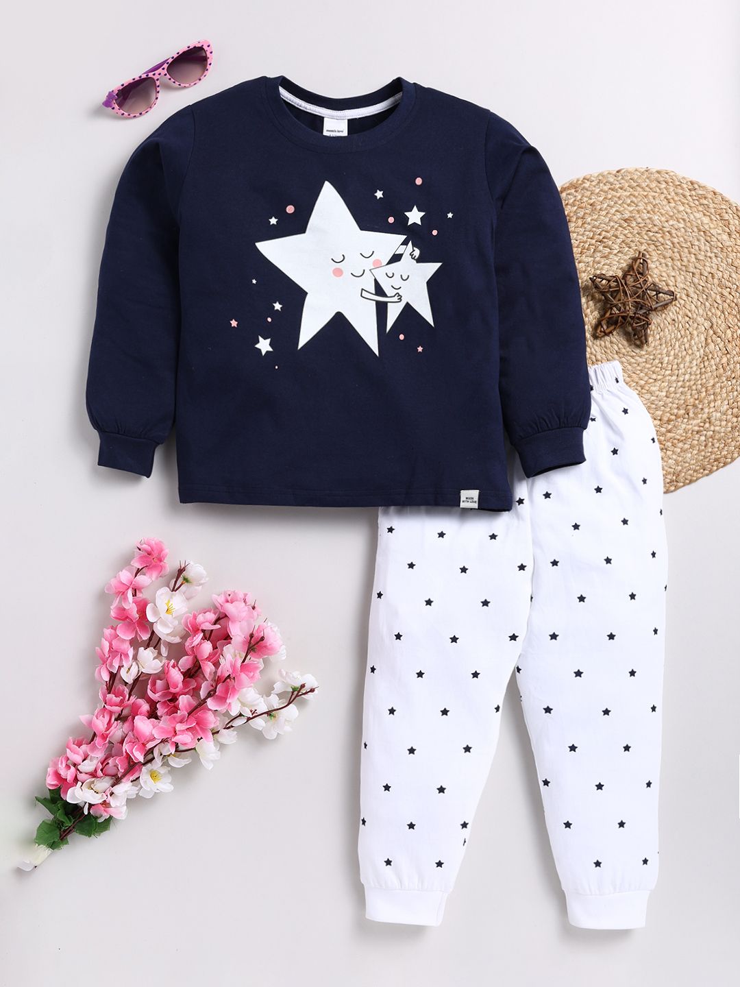 Moms Love Girls Graphic Printed Full Sleeves T-shirt With Joggers