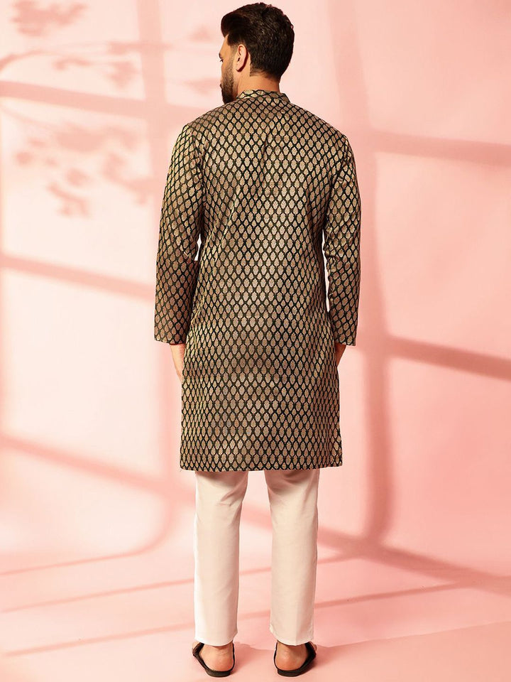 Anouk Men Regular Kurta with Pyjamas