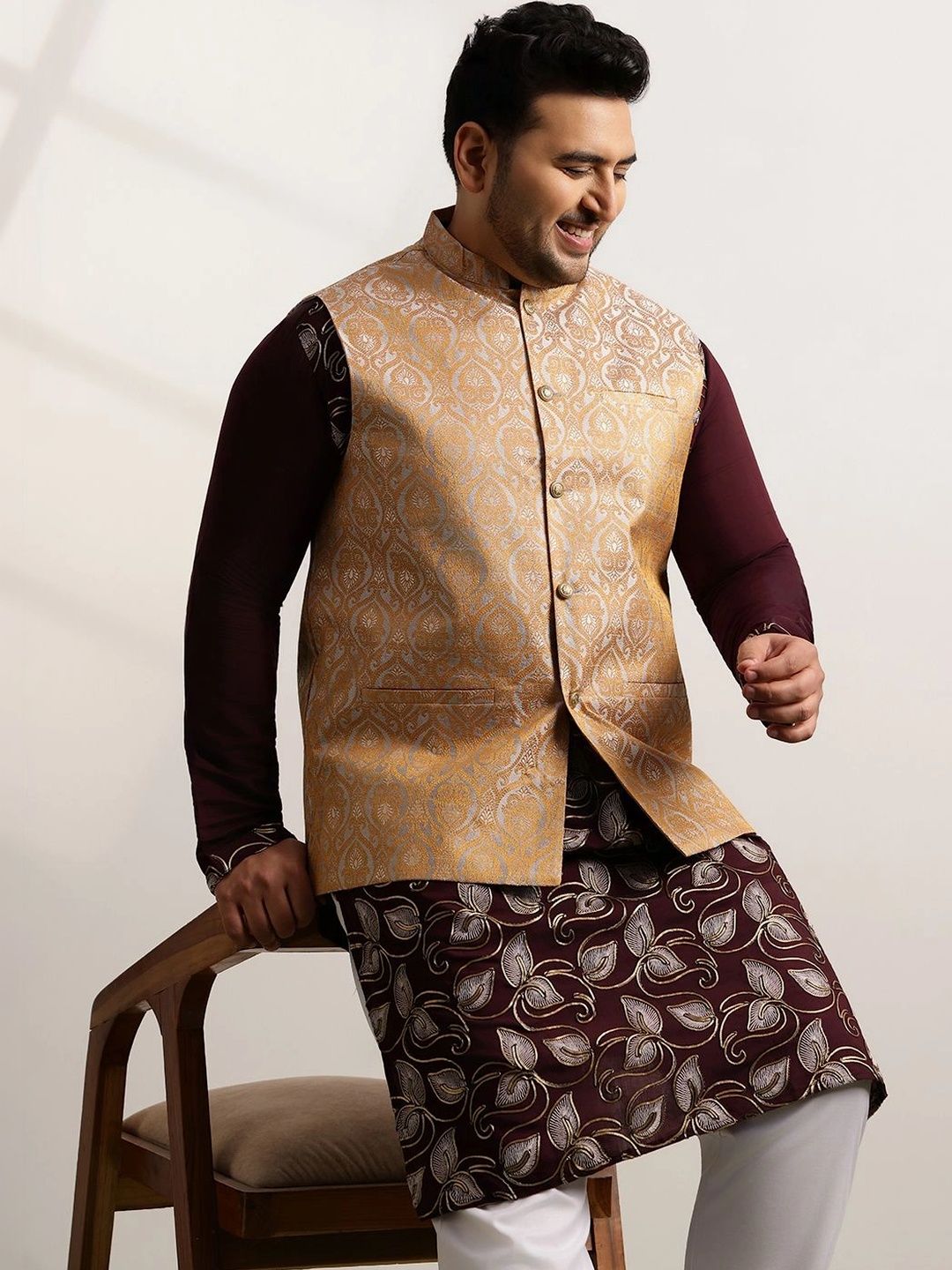 SOJANYA PLUS Woven Design Brocade Nehru Jackets