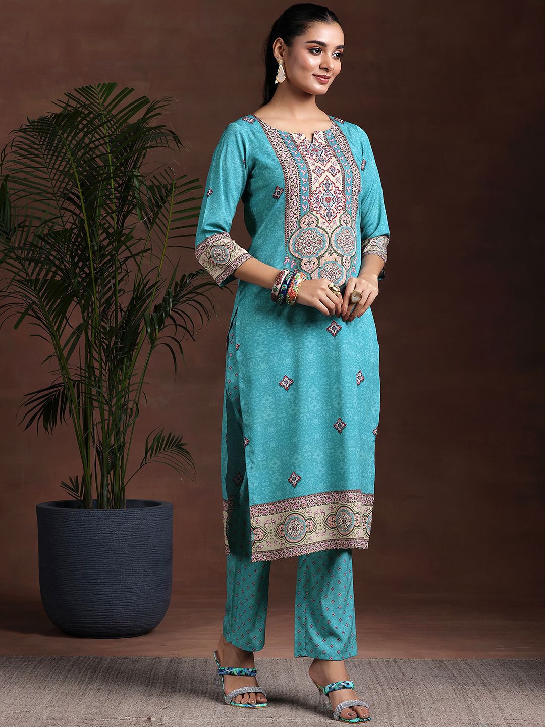 Libas Ethnic Motifs Printed Notch Neck Straight Kurta with Trousers & Dupatta