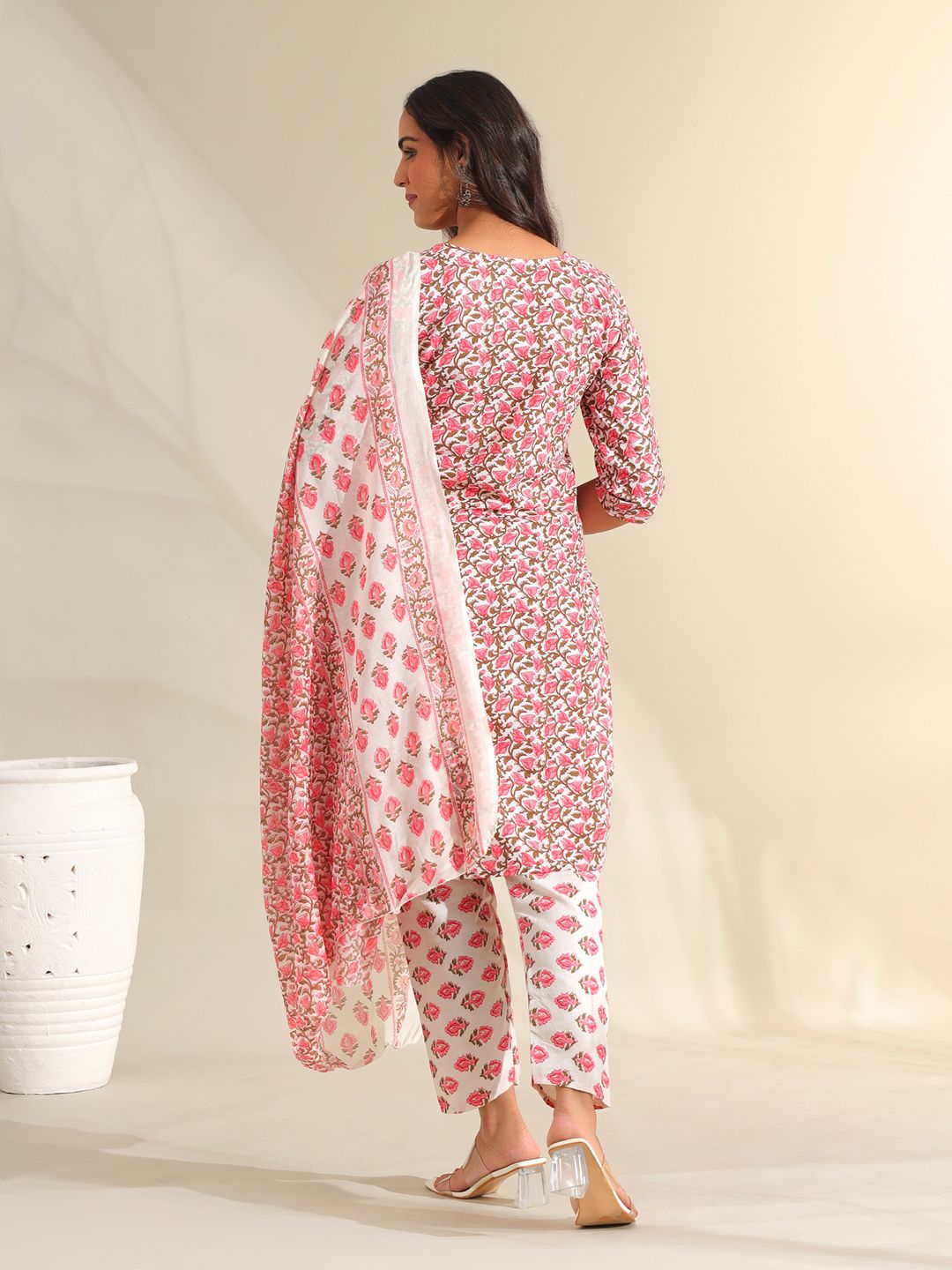 Mamicha Women Floral Printed Regular Mirror Work Pure Cotton Kurta with Trousers & With Dupatta