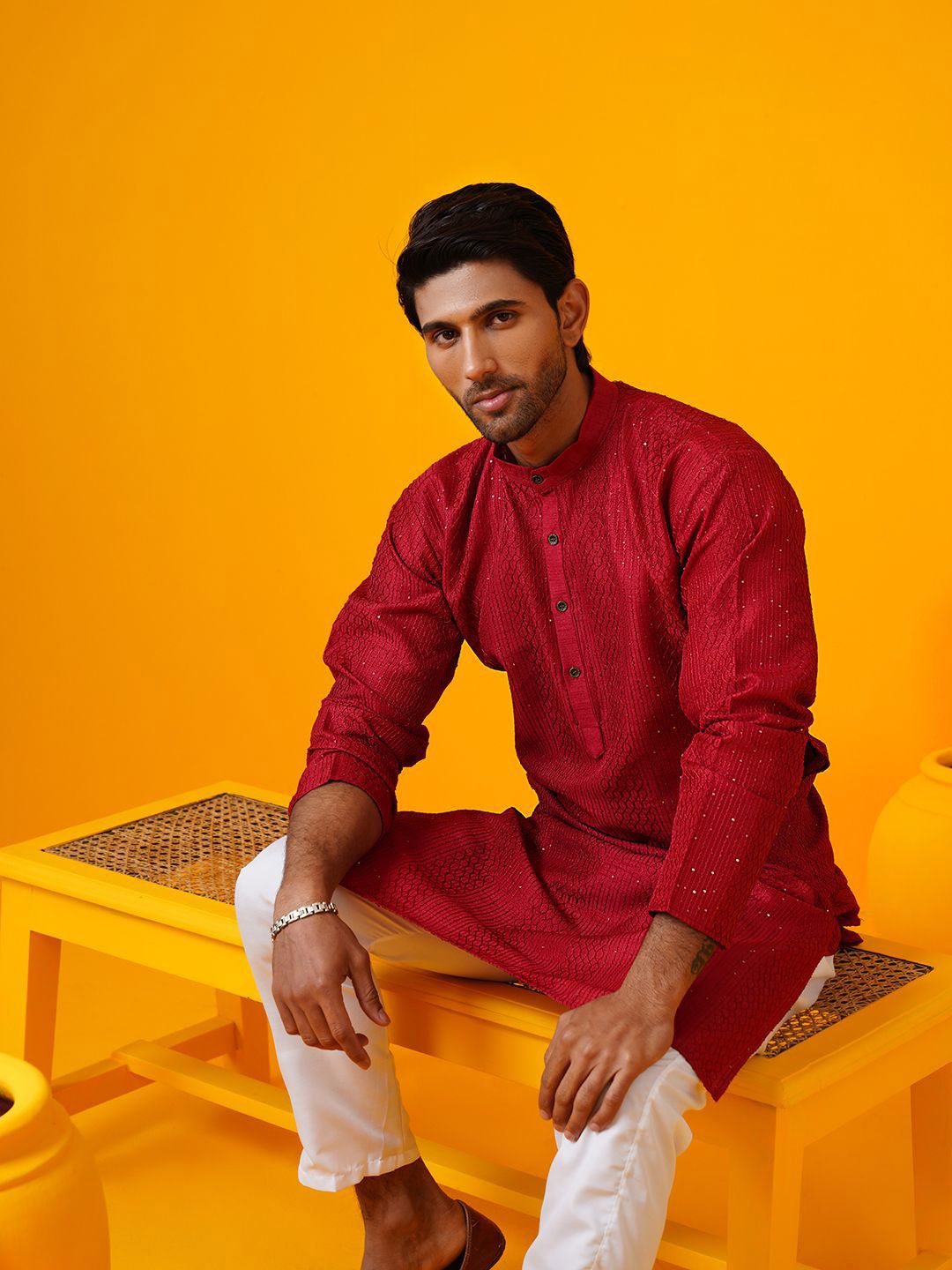 SOJANYA Geometric Embroidered Band Collar Thread Work Straight Kurtas
