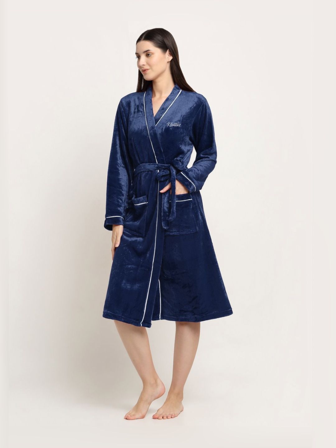 KLOTTHE Blue Woolen Long Sleeves Bath Robe With Belt