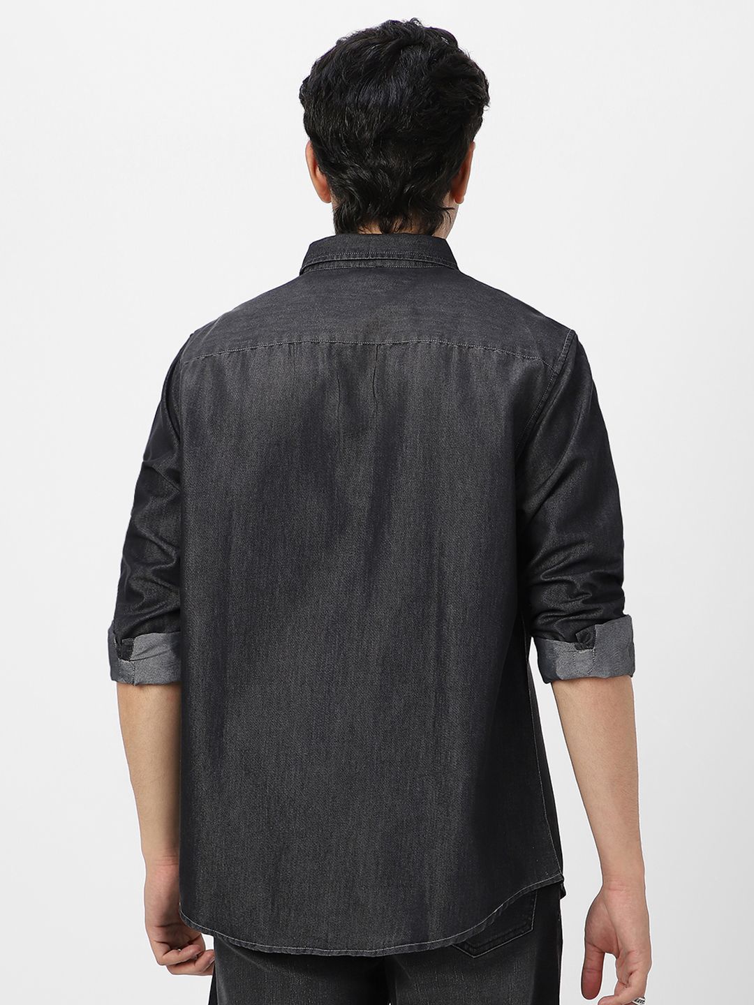 Urbano Fashion Men Spread Collar Solid Denim Casual Shirt