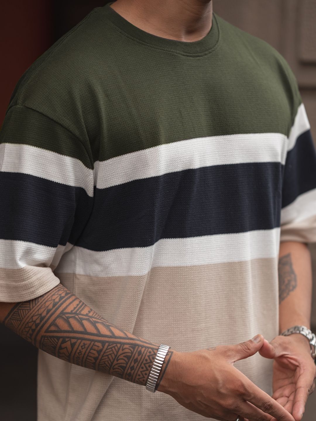 Powerlook Men Colourblocked Round Neck Oversized T-shirt