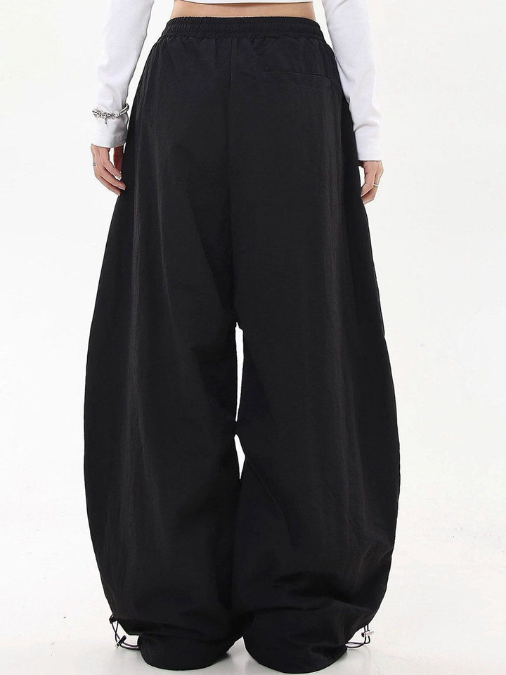 DressBerry Women Low-Rise Loose Fit Wide Leg Trousers