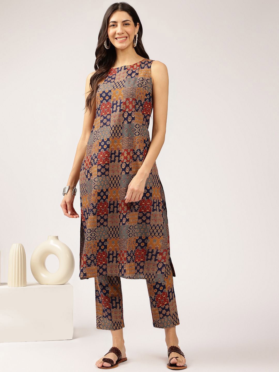 Anouk Navy Blue Floral Printed Pure Cotton Straight Kurta With Trousers