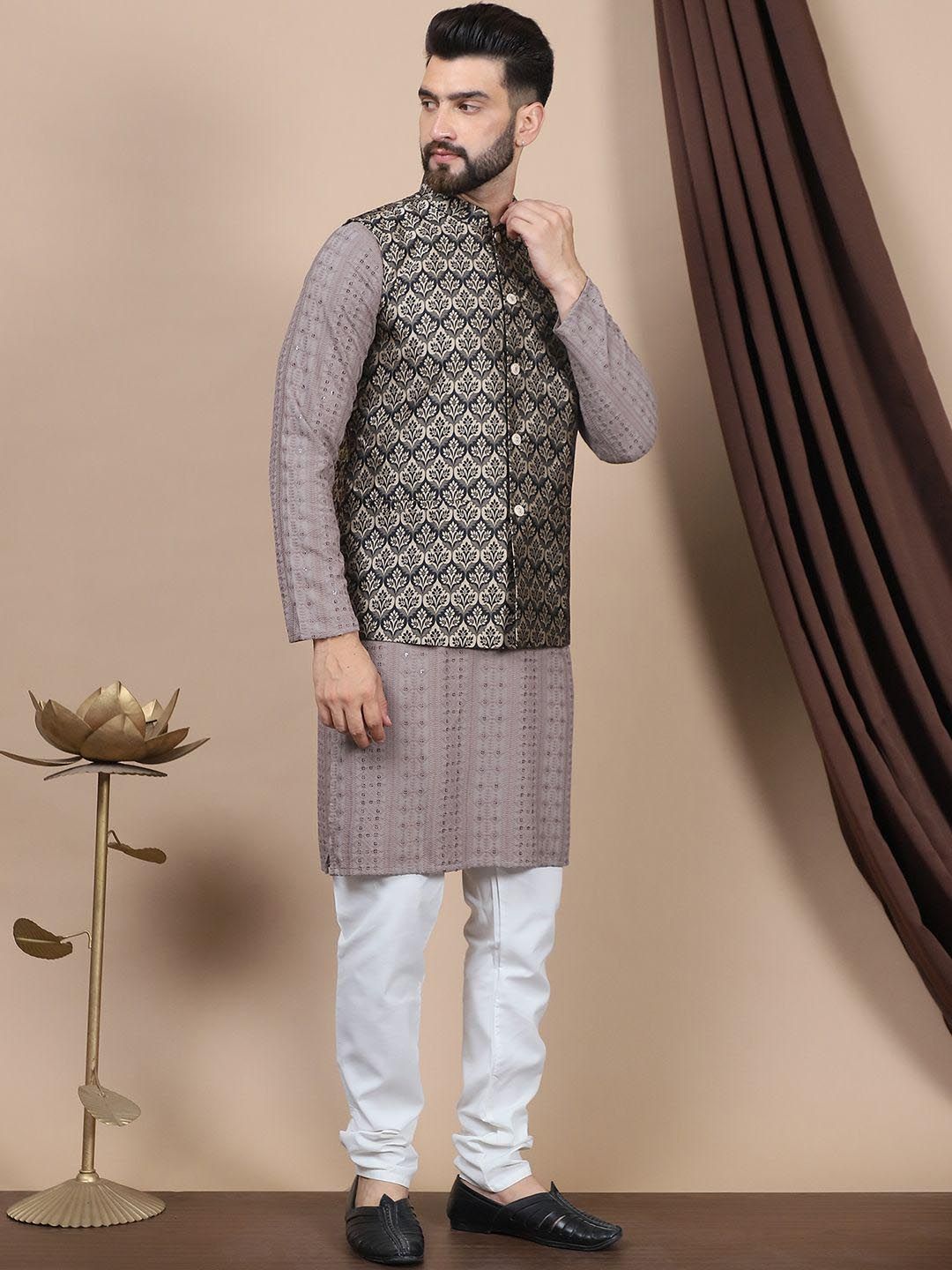 Kurta Lurus Kapas Tulen Sulam Bunga Anouk Dengan Jaket Churidar & Nehru