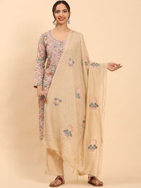 Mamicha Women Floral Printed Sequinned Kurta