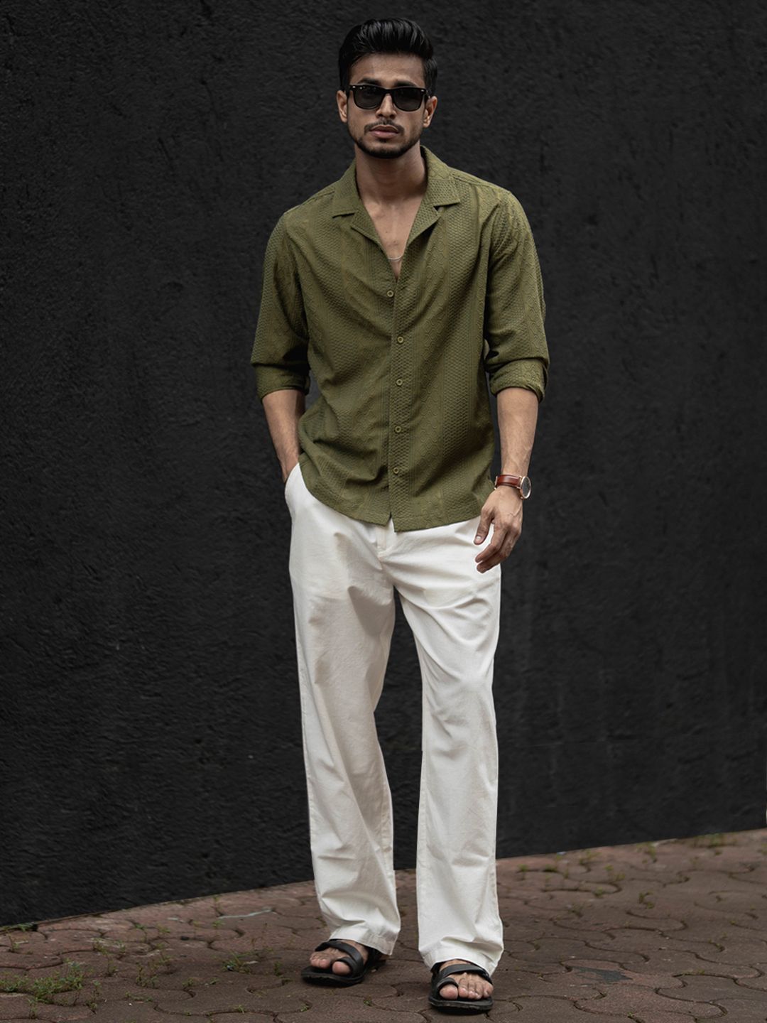Powerlook Men Spread Collar Solid Casual Shirt