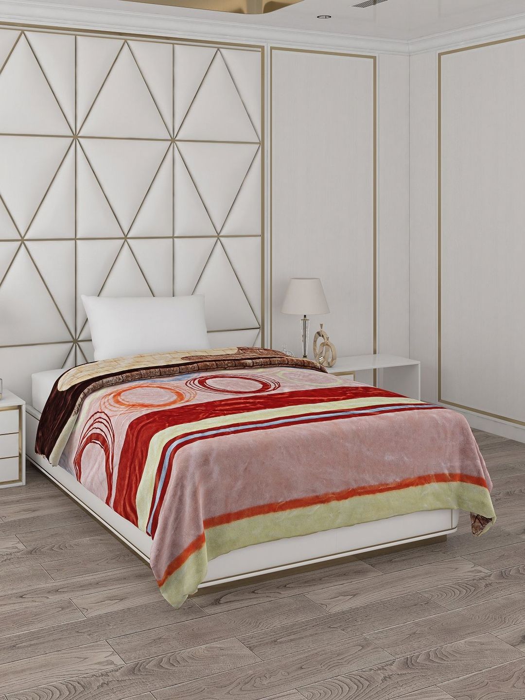 Monte Carlo Pink & Red Geometric Mild Winter 500 GSM Single Bed Blanket