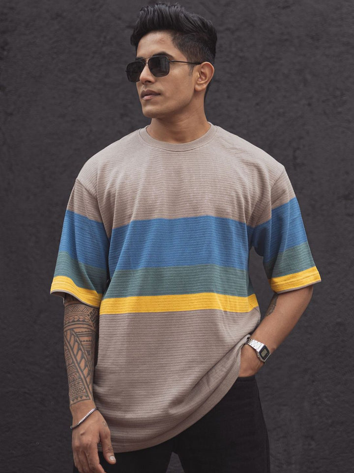 Powerlook Men Colourblocked Round Neck Cotton Oversized T-Shirt