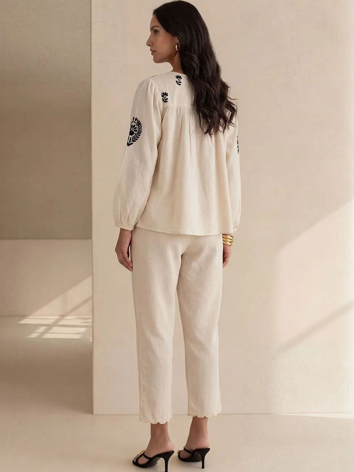 Baju Kasual Bunga Lurus House of Chikankari Wanita