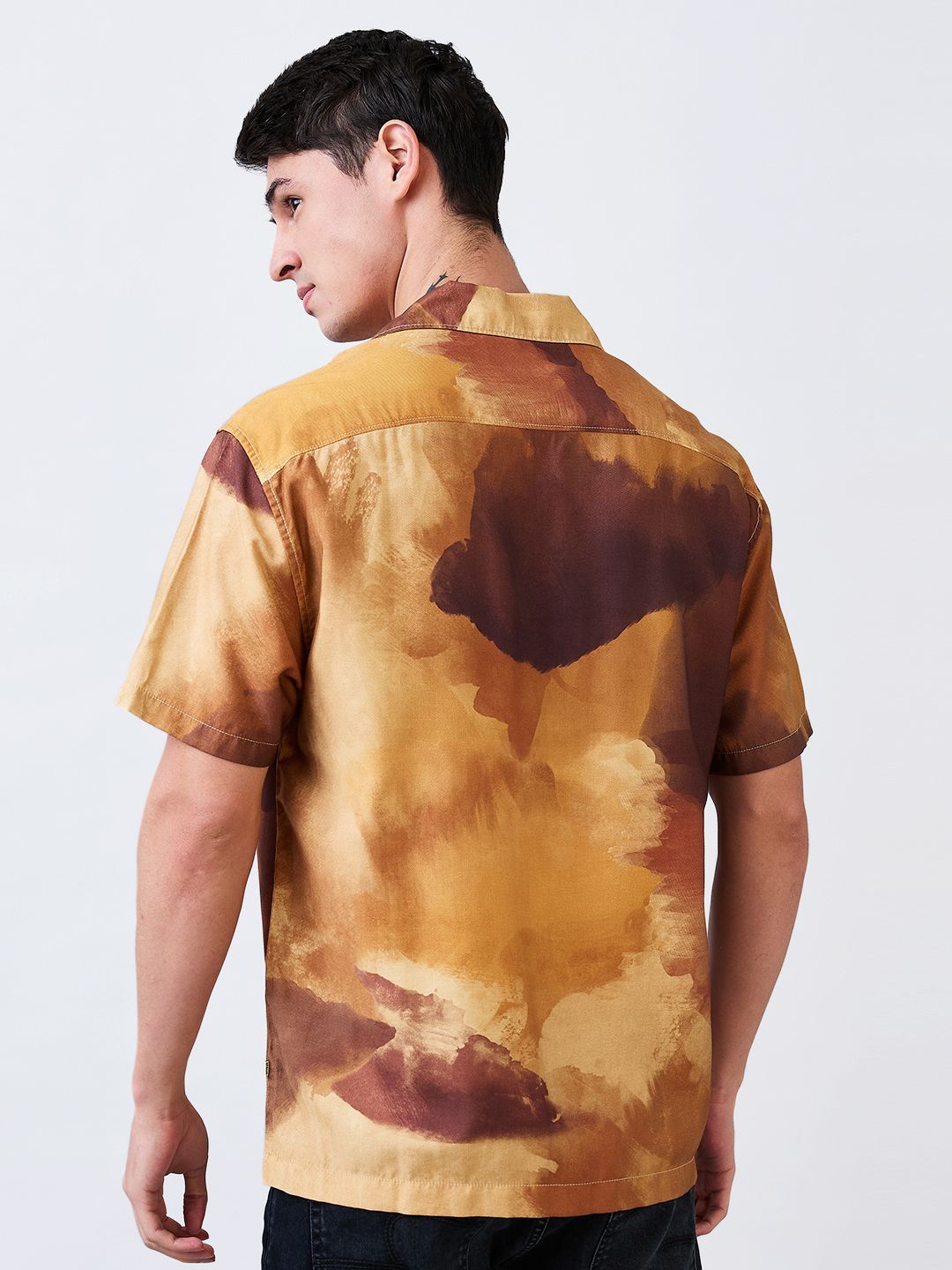 SPYKAR Men Relaxed Fit Cuban Collar Abstract Printed Casual Shirt