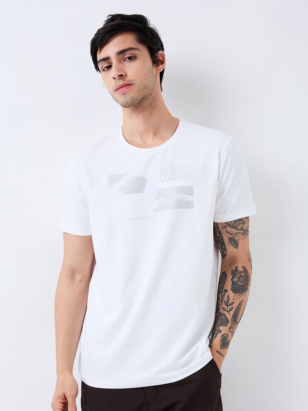 SPYKAR Men Typography Printed Round Neck Cotton Slim Fit T-shirt