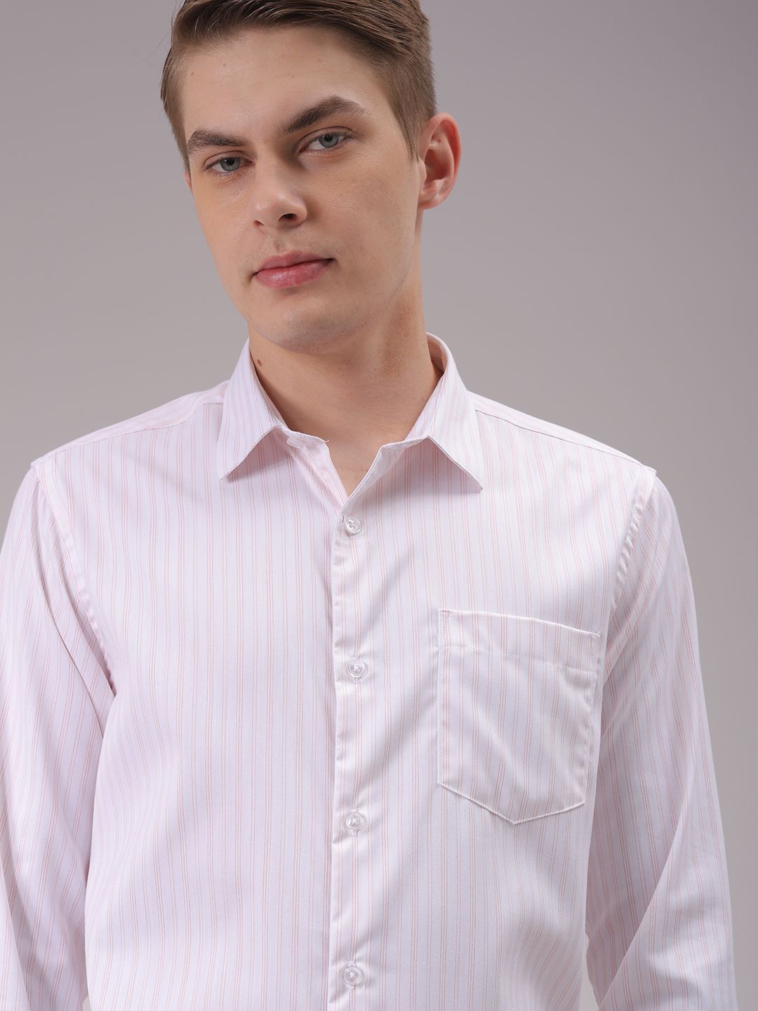The Indian Garage Co. X Luxe Men Cutaway Collar Vertical Striped Slim Fit Formal Shirt