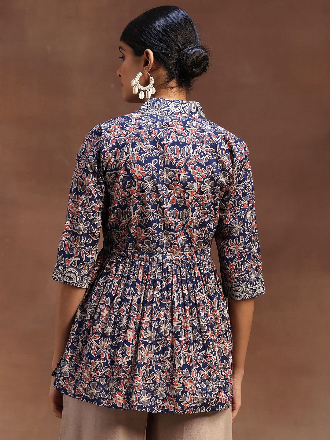 Libas Floral Printed V-Neck Pure Cotton Pleated Kurti