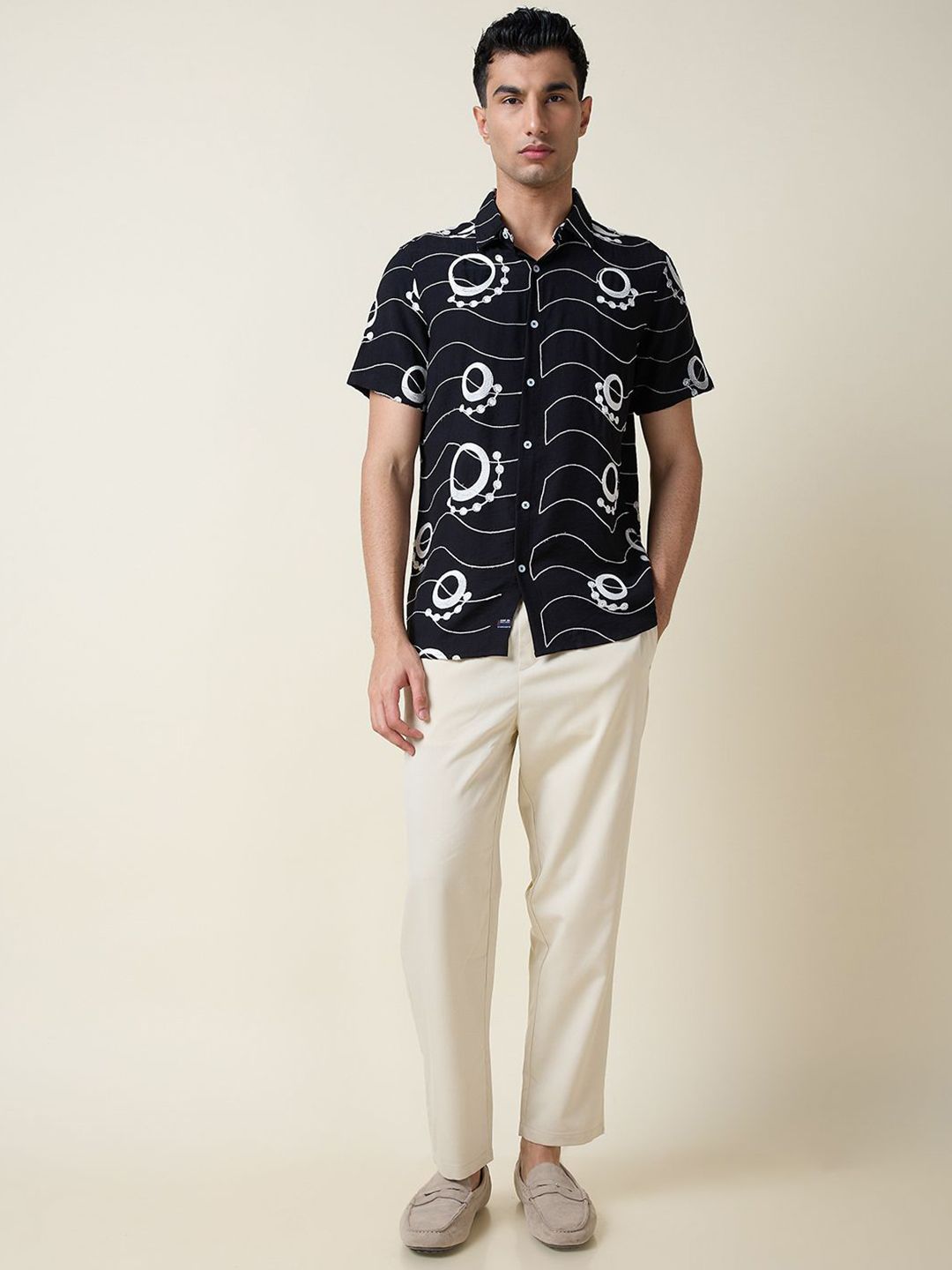 Thomas Scott Men Embroidered Regular Fit Casual Shirt
