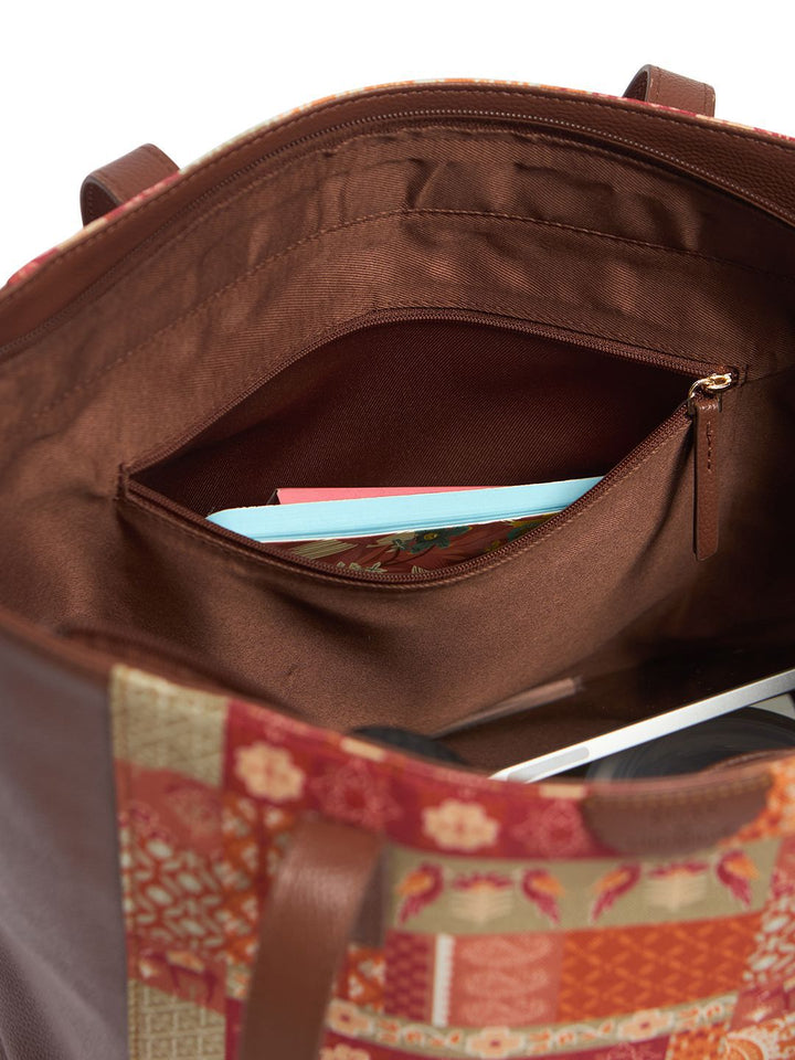 TEAL BY CHUMBAK Printed Oversized Shopper Handheld Bag with Tasselled