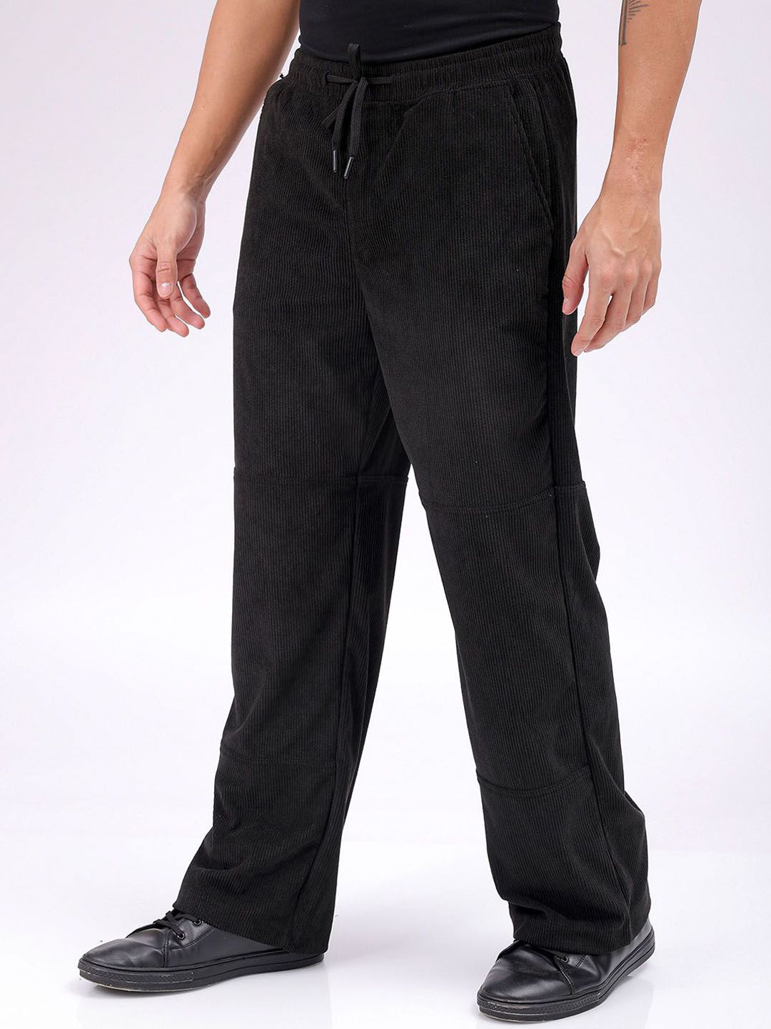 The Indian Garage Co Men Loose Fit Mid-Rise Joggers
