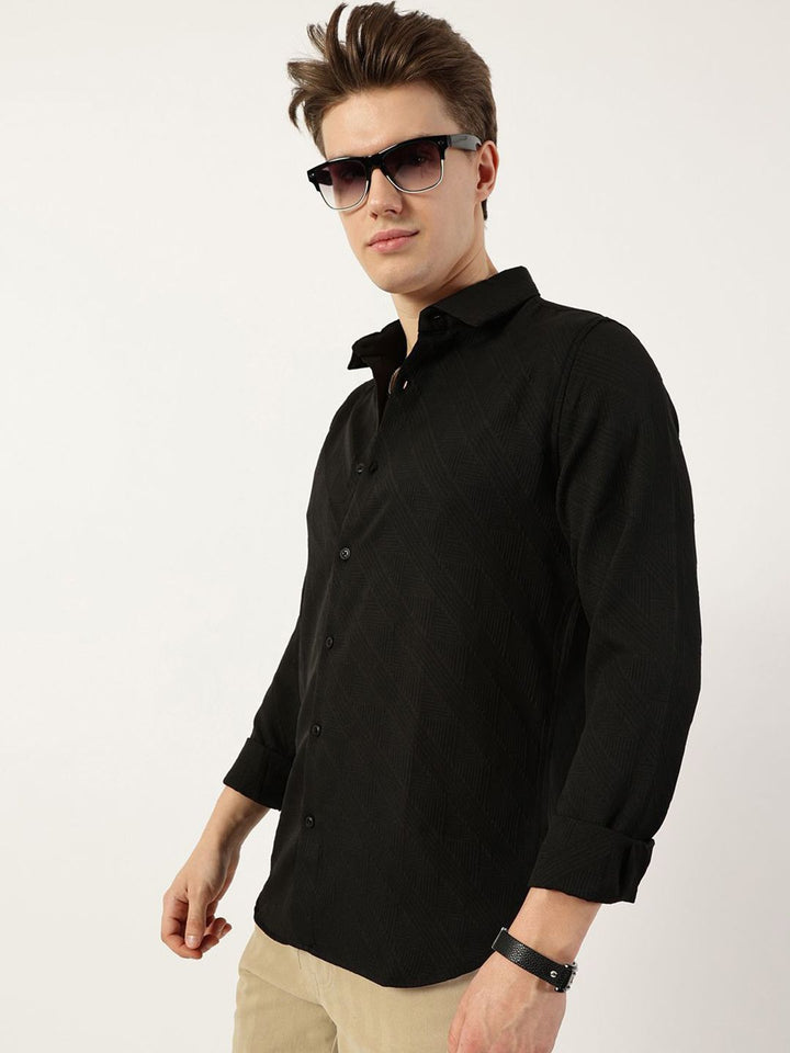 Thomas Scott Men Premium Spread Collar Textured Solid Slim Fit Casual Shirt
