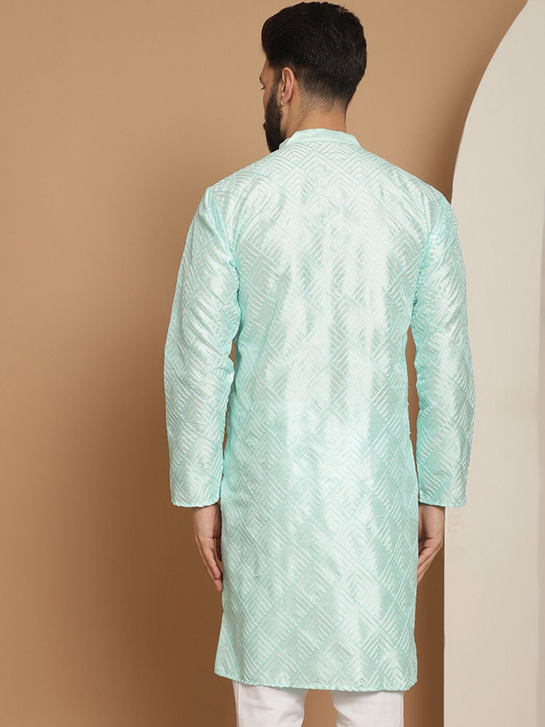 Anouk Sea Green Geometric Embroidered Thread Work Detailed Silk Cotton Straight Kurta