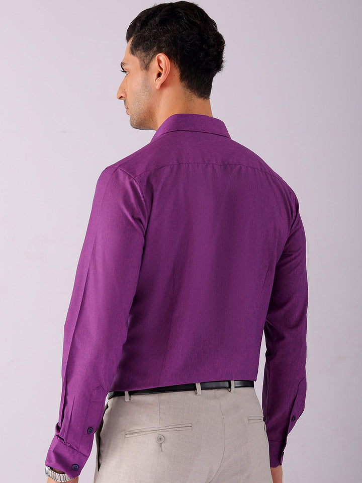The Indian Garage Co. X Luxe Men Spread Collar Solid Slim Fit Formal Shirt