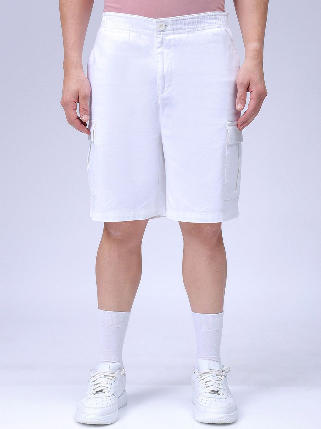 The Indian Garage Co Men Relaxed Fit Pure Cotton Utility Cargo Shorts