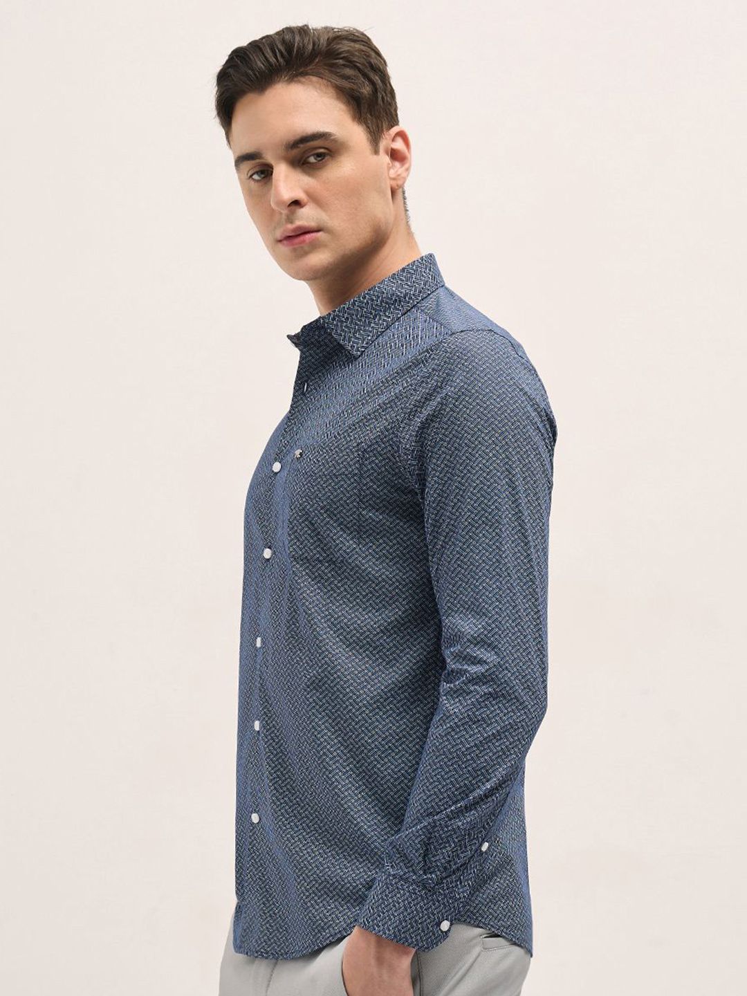 THE BEAR HOUSE Men Spread Collar Geometric Printed Pure Cotton Tailored Fit Formal Shirt