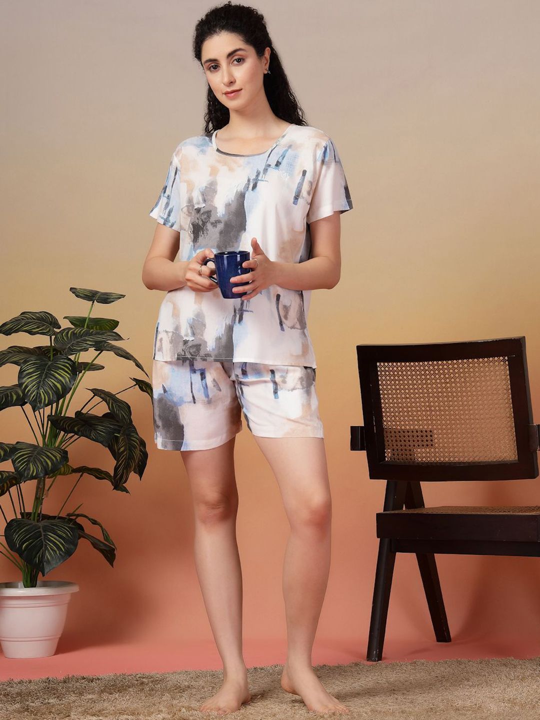 KLOTTHE Women Printed Night suit
