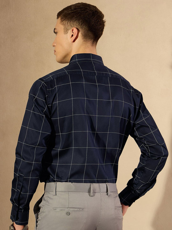 DENNISON Men Smart Spread Collar Windowpane Checked Cotton Formal Shirt