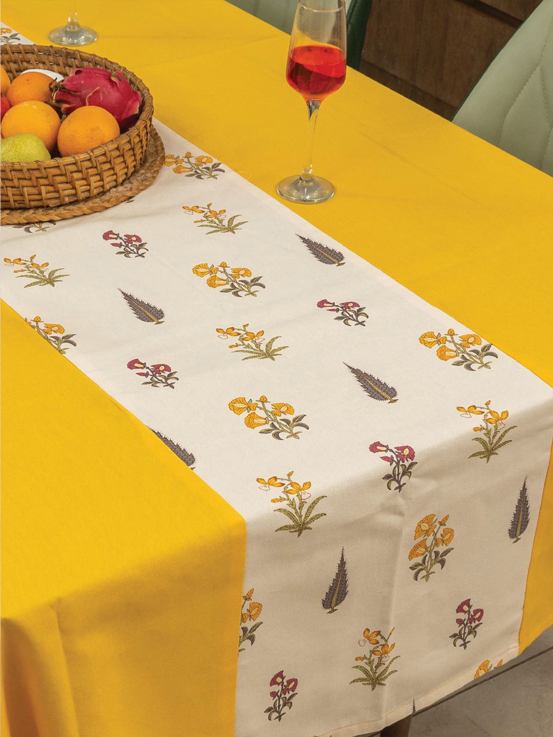 URBAN SPACE Yellow Floral Anti-Slip Cotton 6-Seater Table Cover