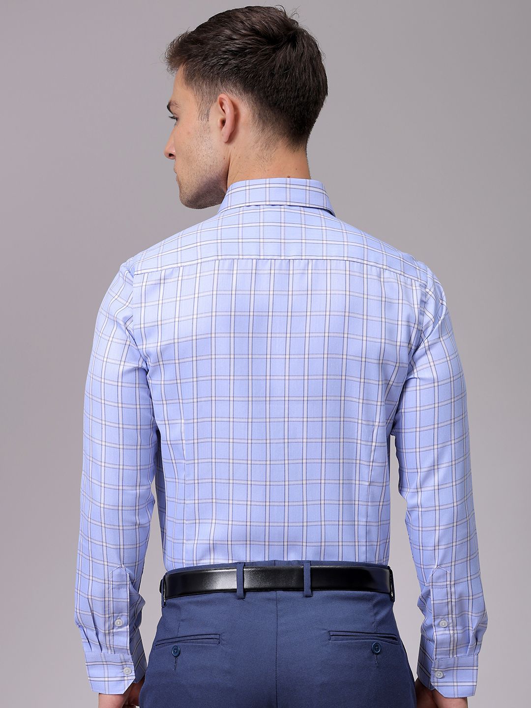 The Indian Garage Co. X Luxe Men Slim Fit Opaque Checked Formal Shirt
