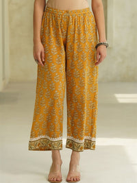 House of Chikankari Women Floral Printed Regular Pure Cotton Kurta with Set