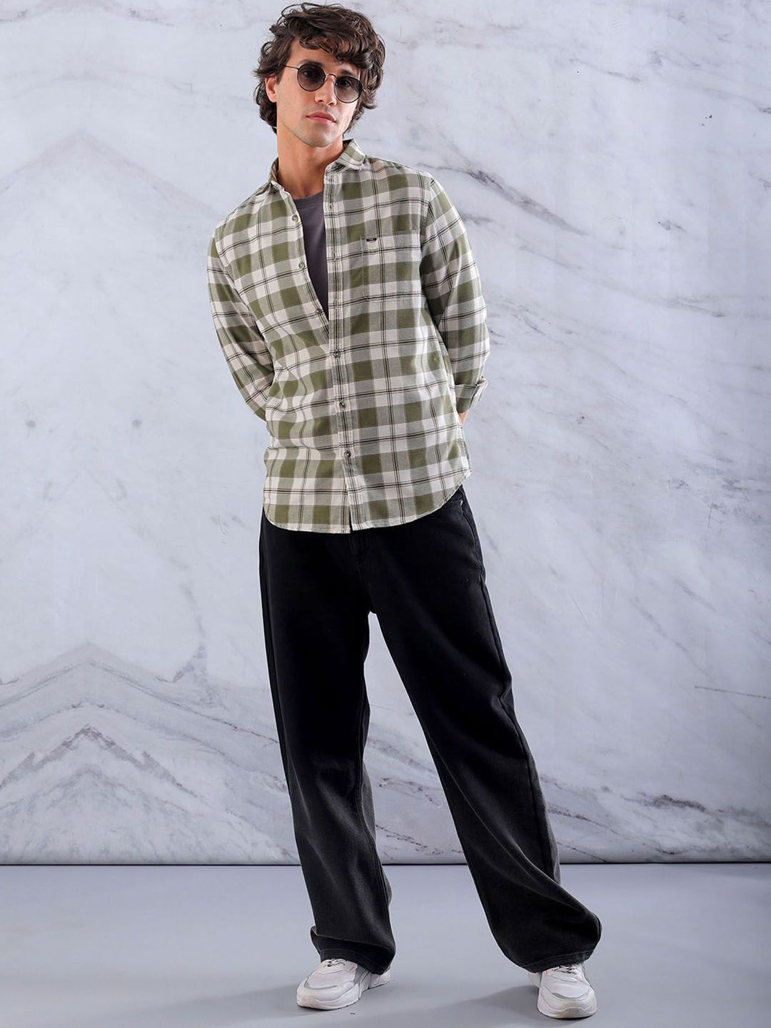 The Indian Garage Co Men Slim Fit Tartan Checks Checked Casual Shirt