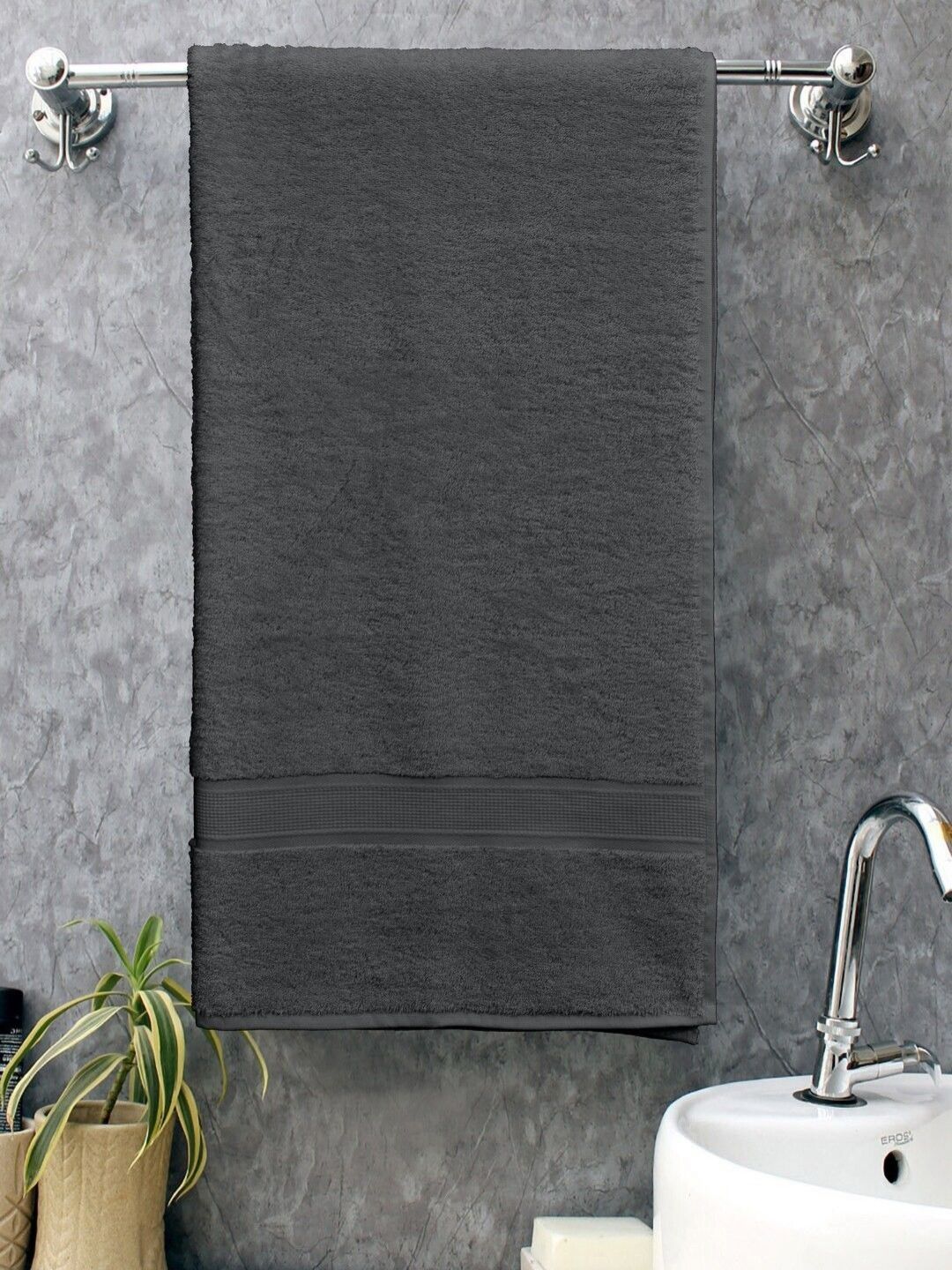 BOMBAY DYEING Charcoal Cotton 450 GSM Bath Towel