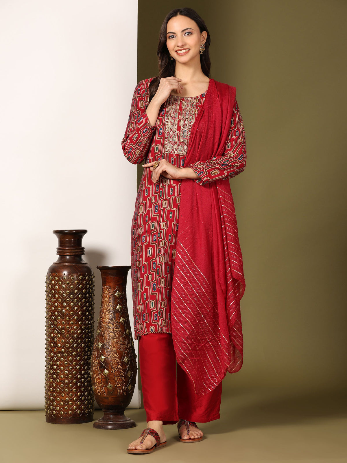 Mamicha Women Floral Printed Regular Pure Cotton Kurta with Palazzos & With Dupatta
