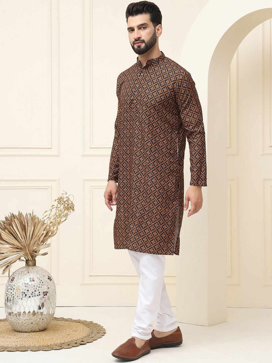 SOJANYA Ethnic Motifs Printed Regular Pure Cotton Kurta With Pyjama